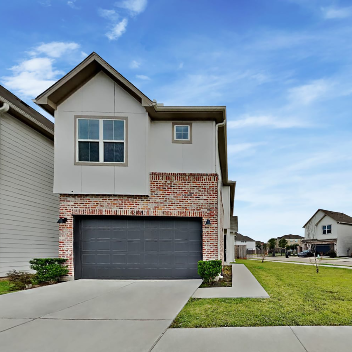 Fountain Park - Image Carousel - FOH