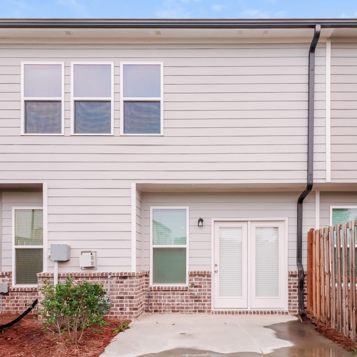 Privacy fence screen