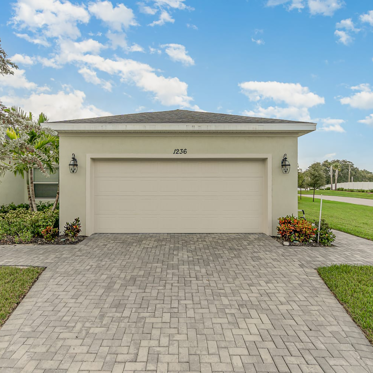 Preston Estates_Image Carousel_FOH3